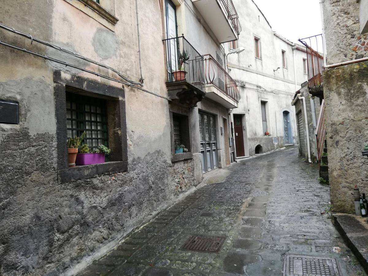 Casa Donna Franca Apartman Castiglione di Sicilia Kültér fotó